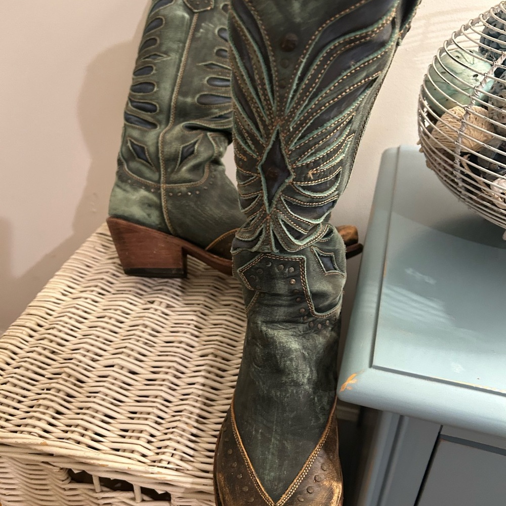 LIBERTY Black Green and Brown Heeled Boots - Picture 5 of 10